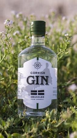 smuggled from cornwall gin 1 edited