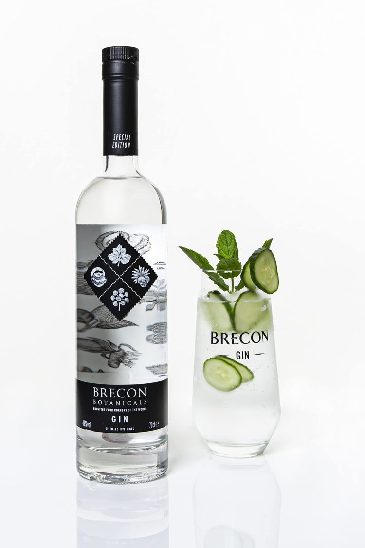 Brecon Botanicals Gin2