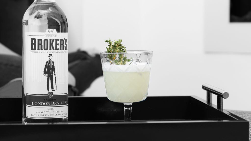 Brokers Gin White Lady