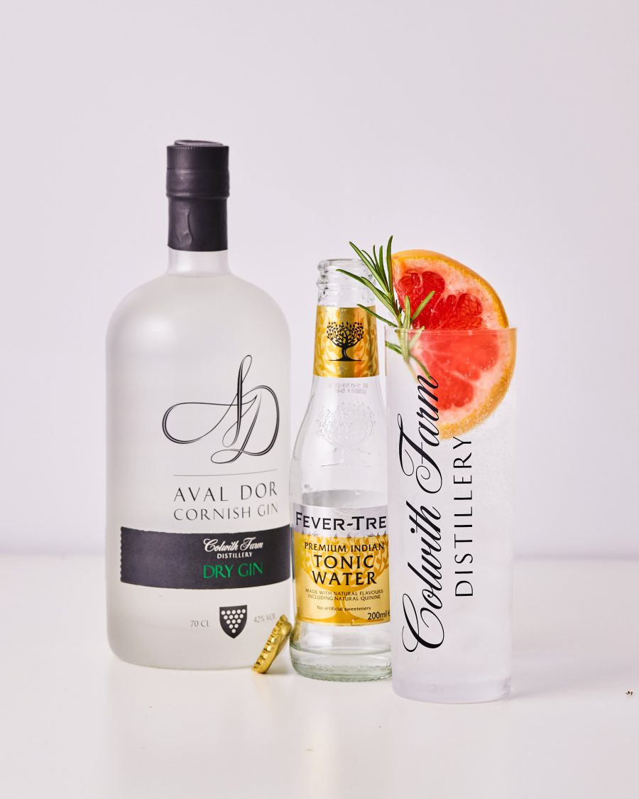 Aval Dor Cornish Gin Glamorous Gold winner