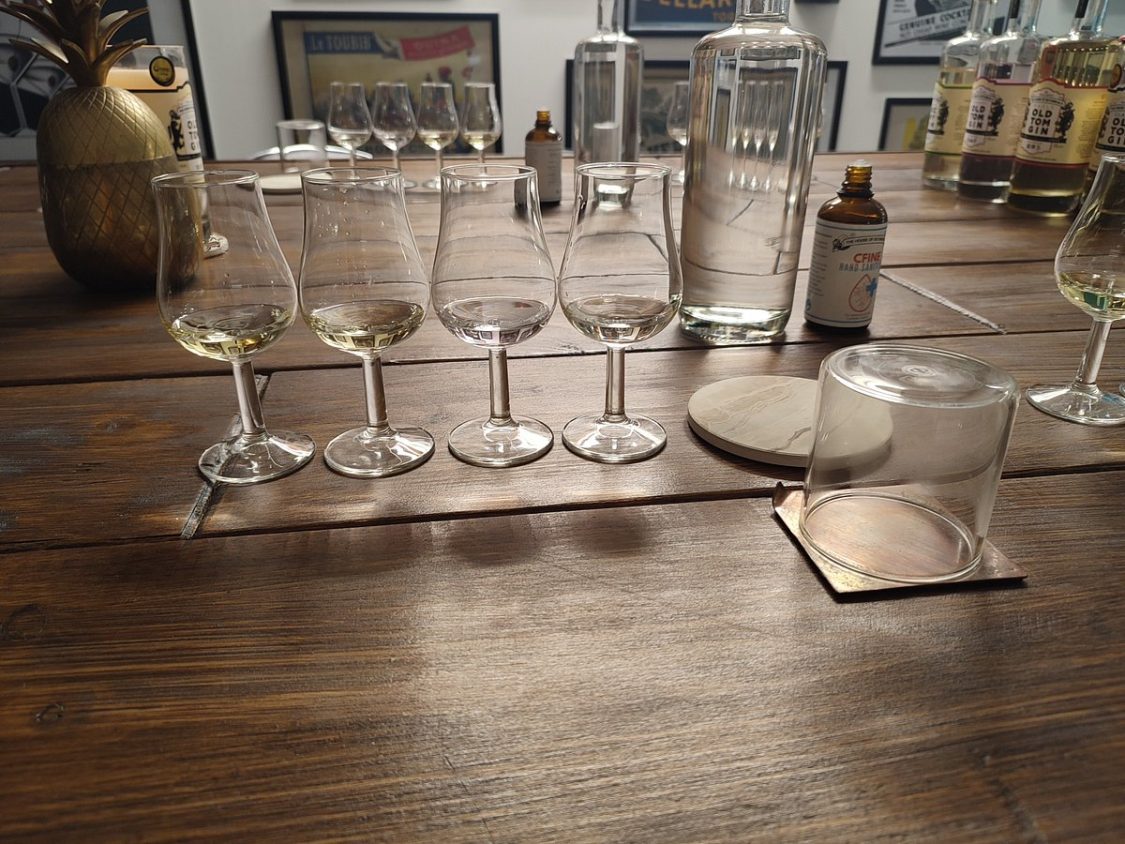 the house of botanicals Tasting