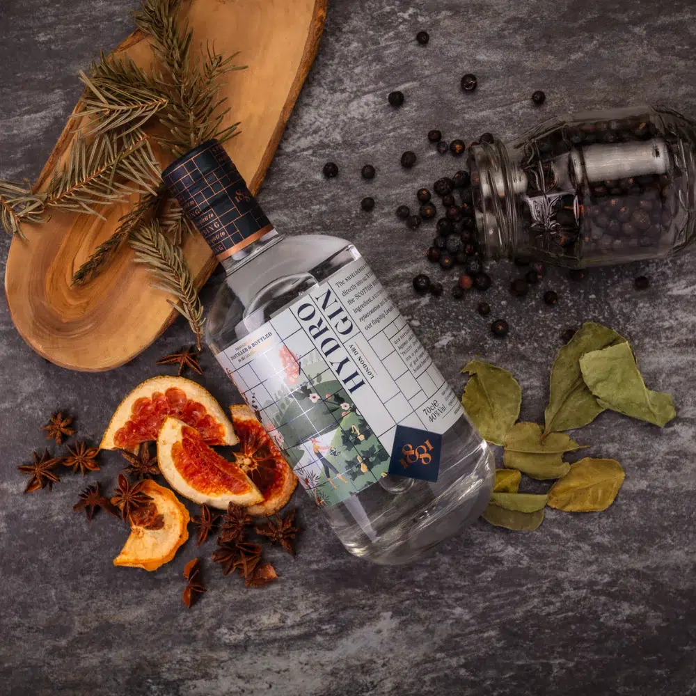 1881Hydro Gin