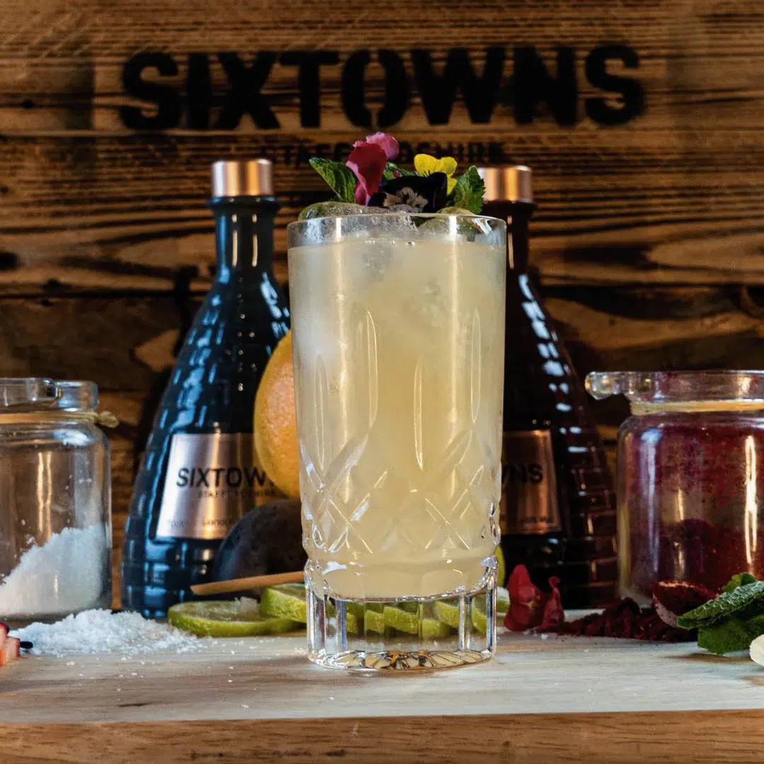 Sixtowns welcome cocktail