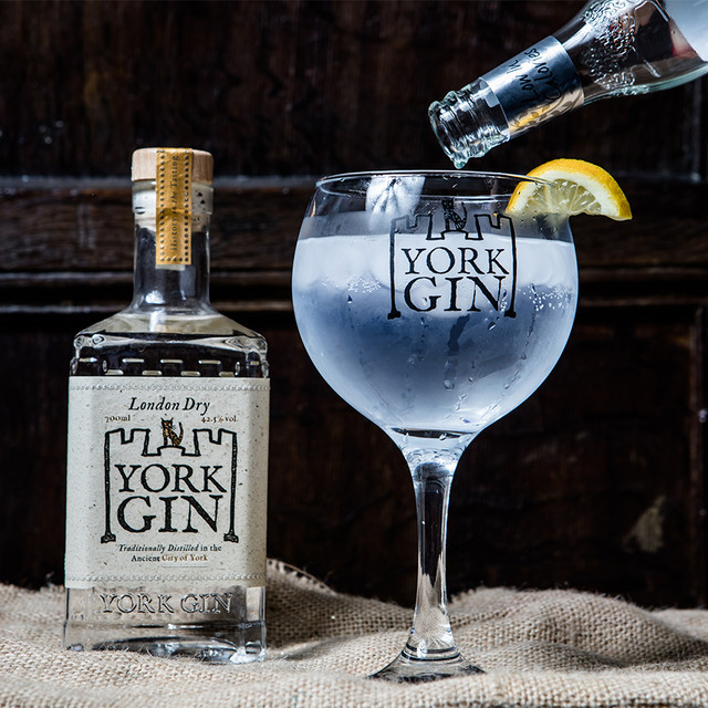 York Gin London Dry 70cl II