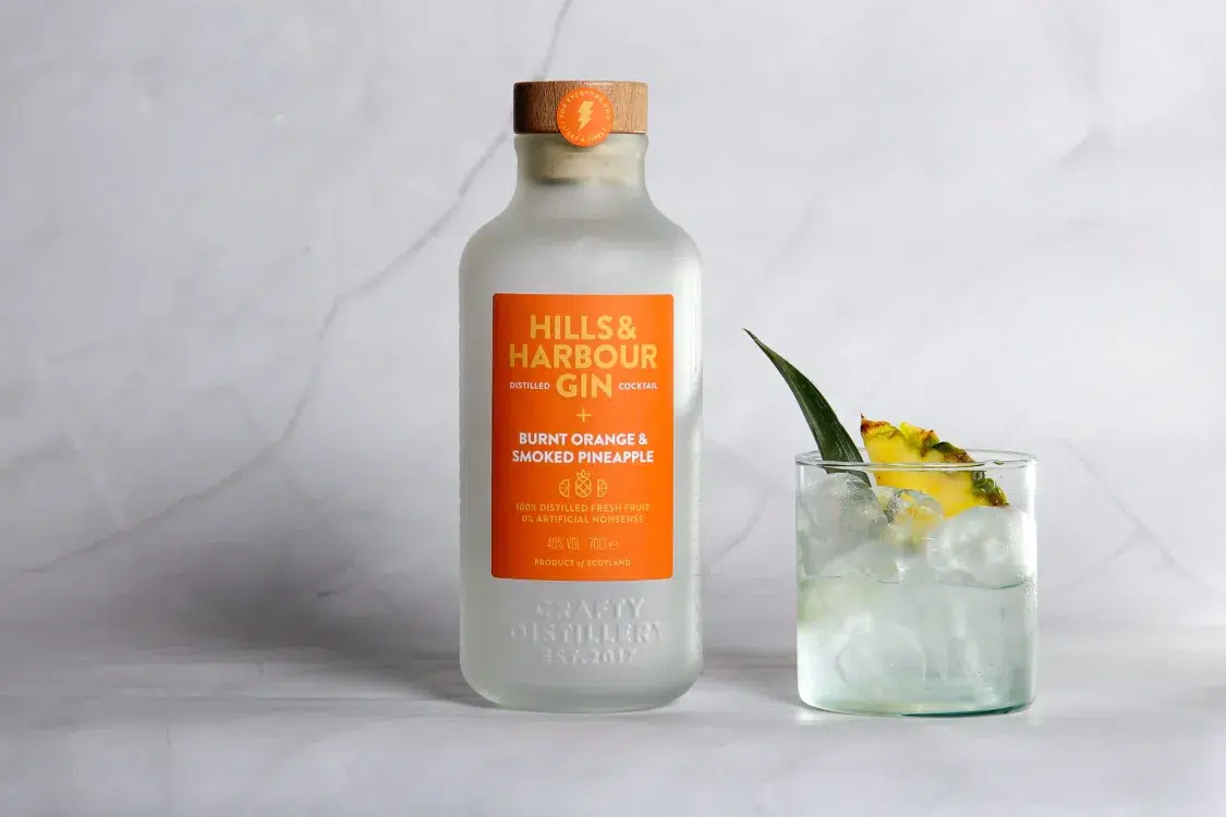 HillsHarbour Distilled Gin Cocktail 70cl II