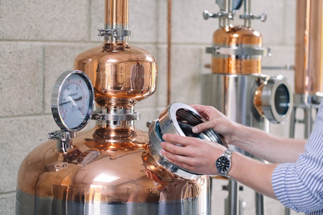 Sing Gin contract distilling