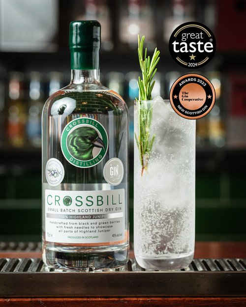 Crossbill Quality gin of Scottish Highlands